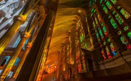 Barcelone : Visite guidée de la Sagrada Familia avec entrée express