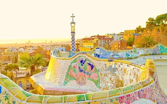 Barcelona: Park Guell Guided Tour with Skip-the-Line Entry