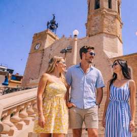 Von Barcelona aus: Tarragona & Sitges Ganztagestour mit Abholung
