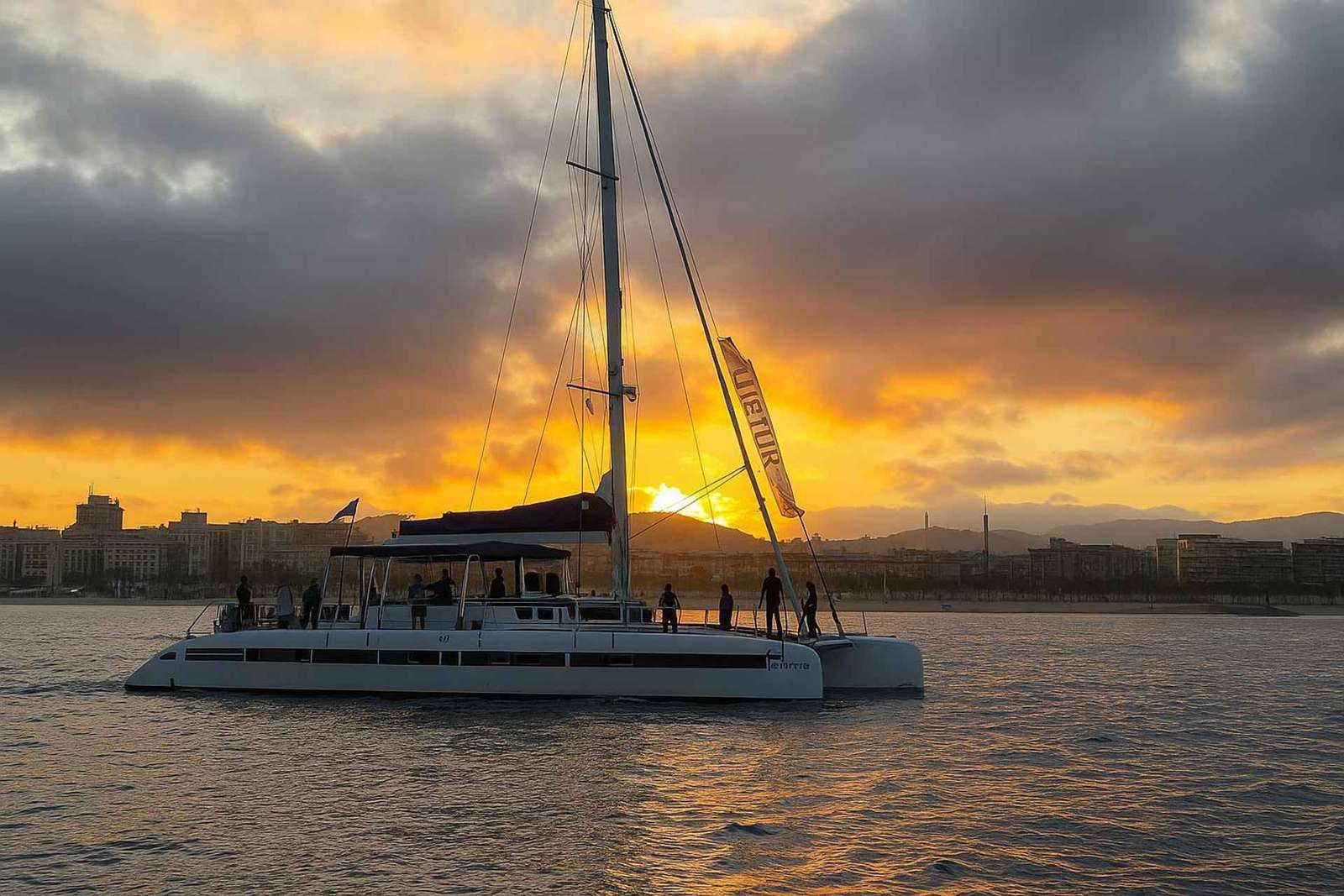 Barcelona Sailing Cruise with Welcome Drink, Day or Sunset