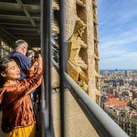 Barcelona: Prohlídka Sagrada Familia a volitelná návštěva věží