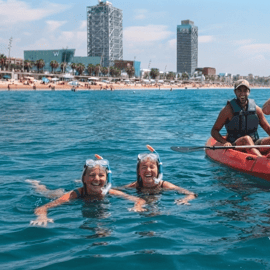 Passeio de caiaque e snorkel em Barcelona, na Barceloneta