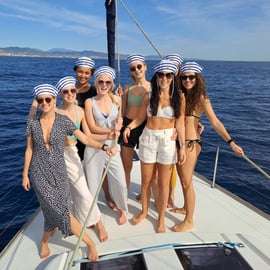 Barcelone : Croisière de jour sur un yacht privé de luxe