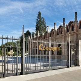 Barcelona: Caves Codorniu Wijnmakerij Tour gebaseerd op Anna's leven