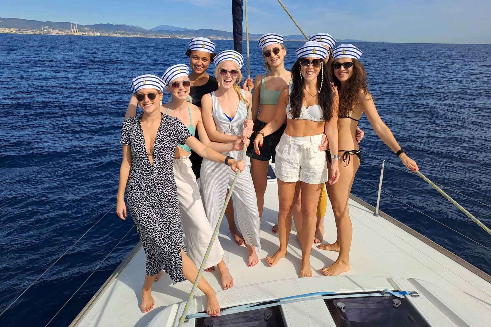Barcelone : Croisière de jour sur un yacht privé de luxe