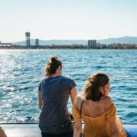 Barcelona: Západ slunce na katamaránu s živou hudbou