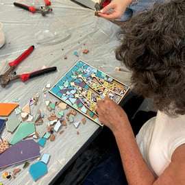 Barcelona: Trencadís Mosaic Class – Learn Gaudí's Technique