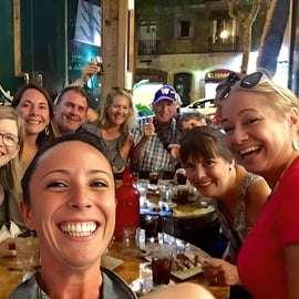 Barcelonai tapas-túra borral olyan kocsmákban, amelyeket a helyiek is választanak