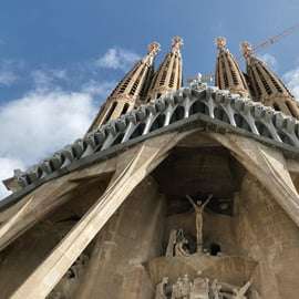 Barcelona: Sagrada Familia Group Tour with Fast-Track Entry