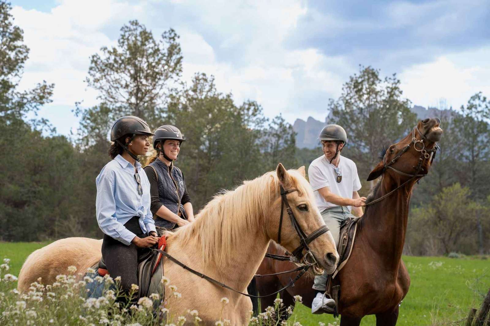 Montserrat Horseback Riding Tour from Barcelona with a Walk