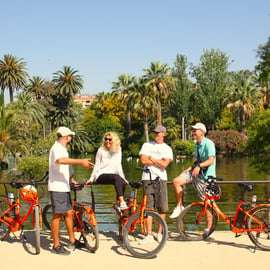 Gaudí-Tour mit E-Bike oder Fahrrad durch Barcelona