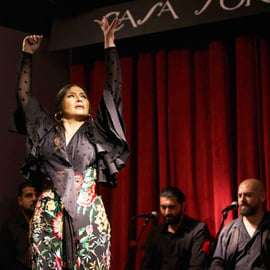 Barcelona: Up-Close Authentic Flamenco Show at Casa Sors