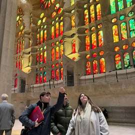Tour guiado por la Sagrada Familia sin colas y con guía local