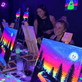Atelier Paint & Wine à Barcelone, peinture et open bar