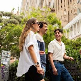 Barcellona: Biglietti e tour del Parco Güell e della Sagrada Familia