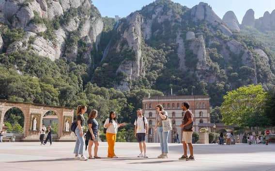 Barcelona: Montserrat Tour with Cog-Wheel & Black Madonna