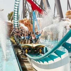 Z Barcelony: Bilet do parku rozrywki PortAventura i transfer