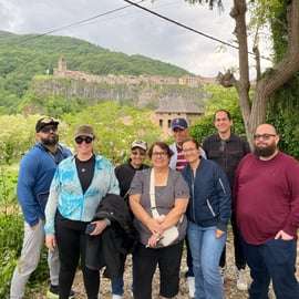 From Barcelona: Girona, Besalú & a Clifftop Village Day Trip