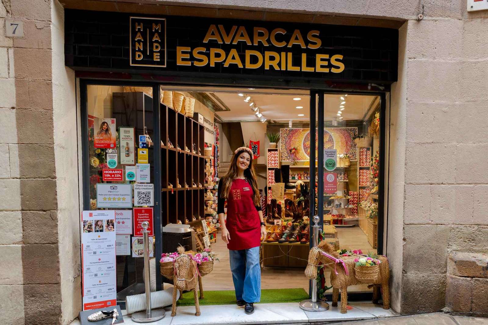 Barcelona: Espadrilles Shoe-Making Workshop, Keep Your Pair