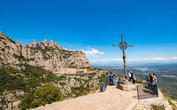 From Barcelona: Montserrat Monastery, Cable Car & Easy Hike