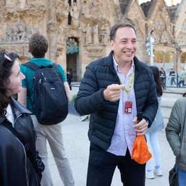Barcelona: Sagrada Familia Skip-the-Line Guided Tour