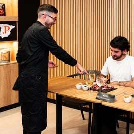Masterclass jamón à Barcelone : 7 jambons ibériques et cava