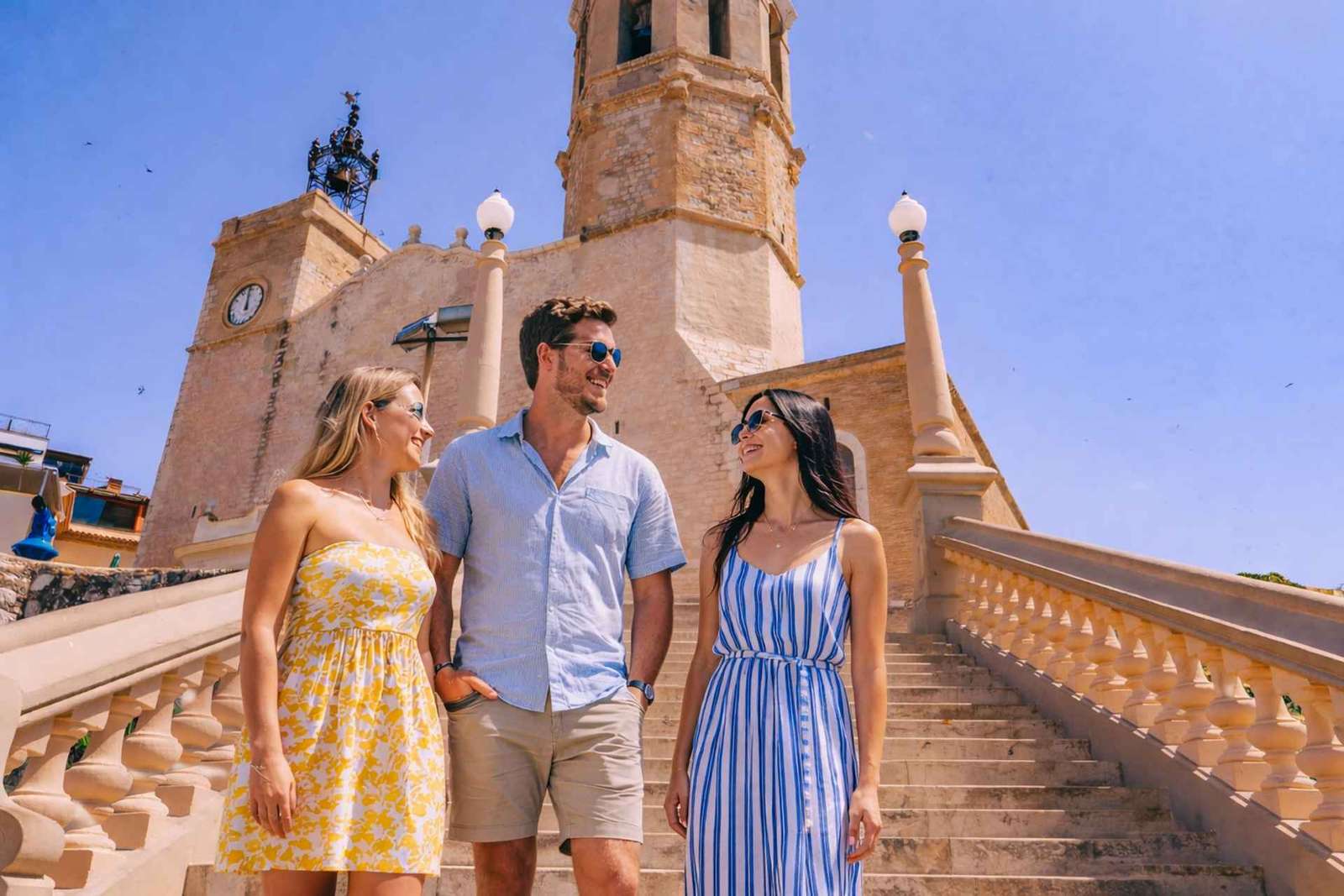 Von Barcelona aus: Tarragona & Sitges Ganztagestour mit Abholung