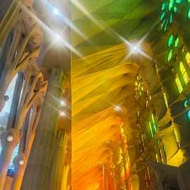 Sagrada Familia: Golden-Hour Guided Tour & Priority Access