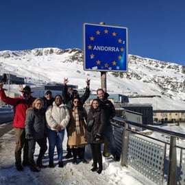 Barcelone : excursion guidée d'une journée en Andorre, en France et en Espagne