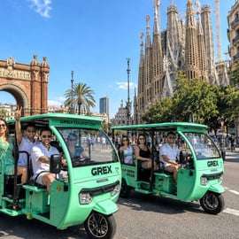 Visite de Barcelone en tuk-tuk électrique, 1 à 4 heures