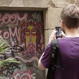 Barcelona: gyalogos séta a Raval street artjában és graffitijei közt